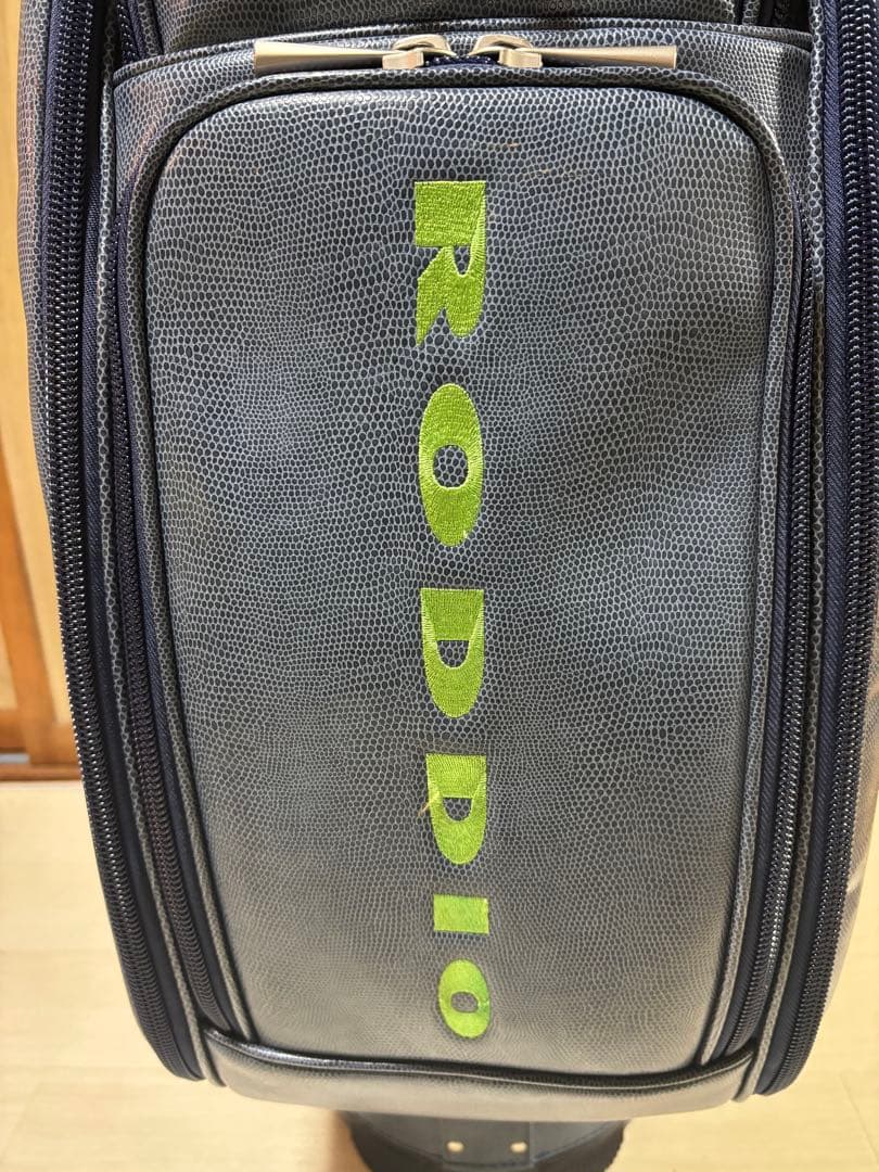 RODDIO ゴルフバッグ 、ヘッドカバー付き！
