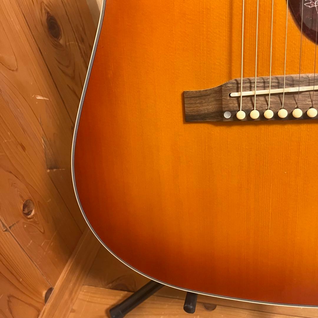 ギター Epiphone inspired by Gibson Hummingbird