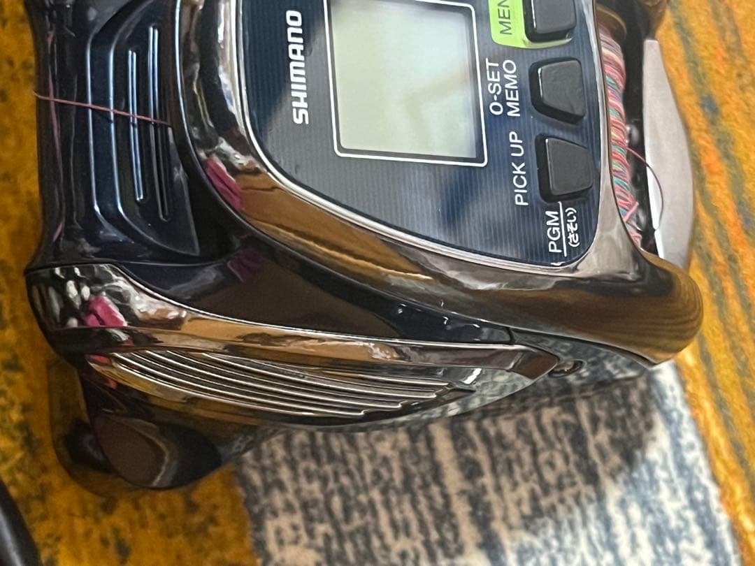 お値下げしました　SHIMANO ビーストマスター2000