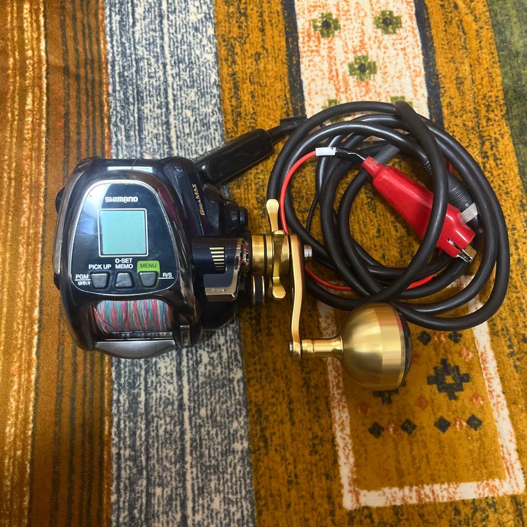 お値下げしました　SHIMANO ビーストマスター2000