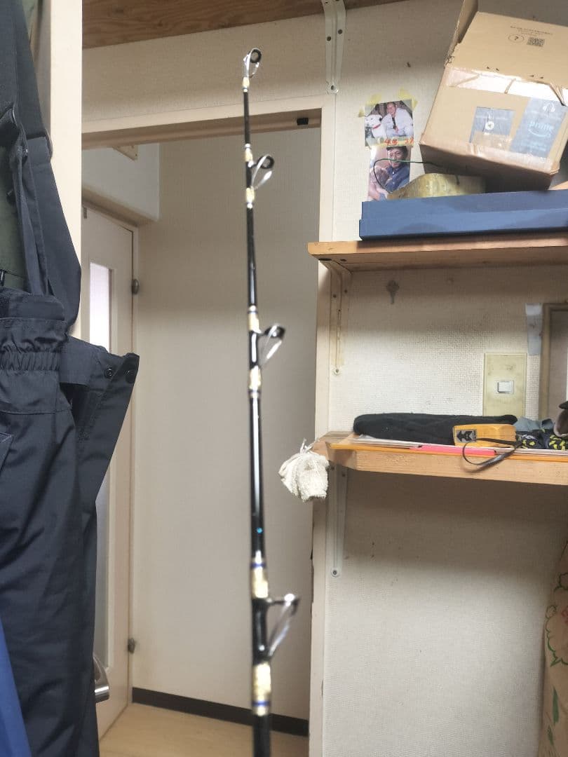 新品キハダマグロ竿とビーストマスター9000中古セット売り