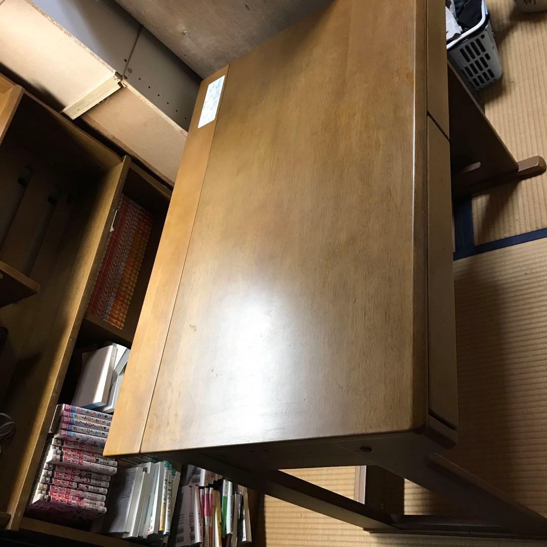 イトーキ　机　本棚　椅子