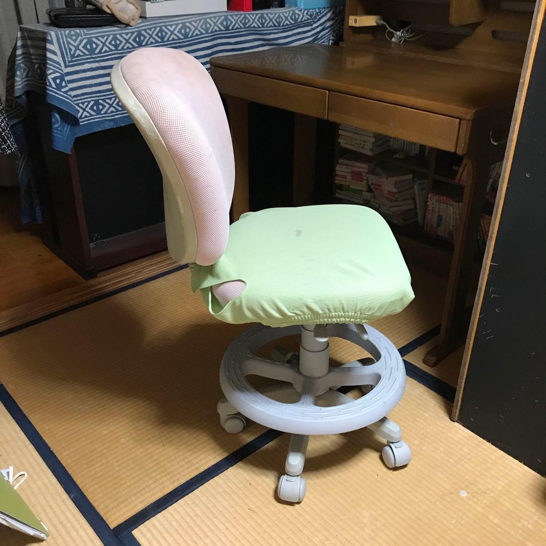 イトーキ　机　本棚　椅子