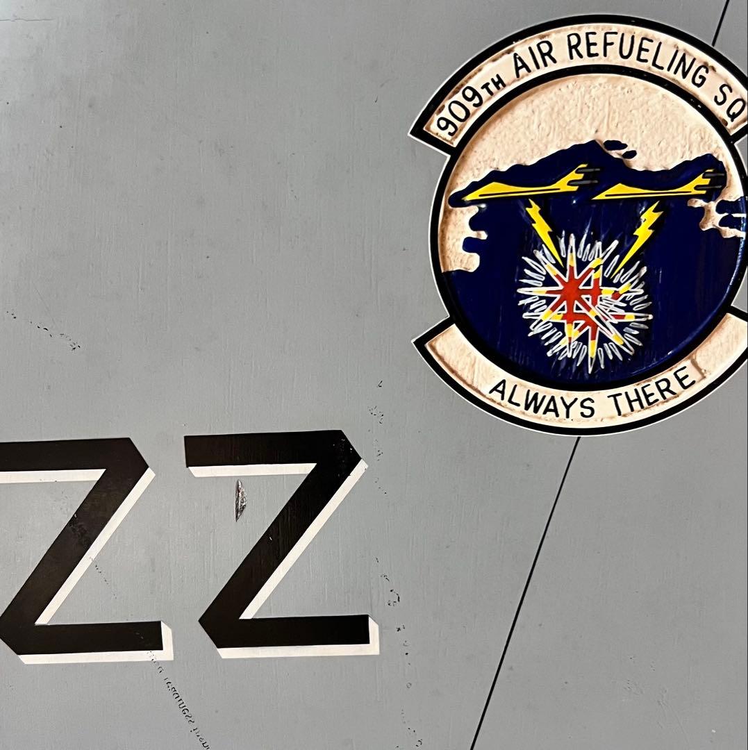 希少 KC-135 尾翼 ディスプレイ 909ARRS Shoguns