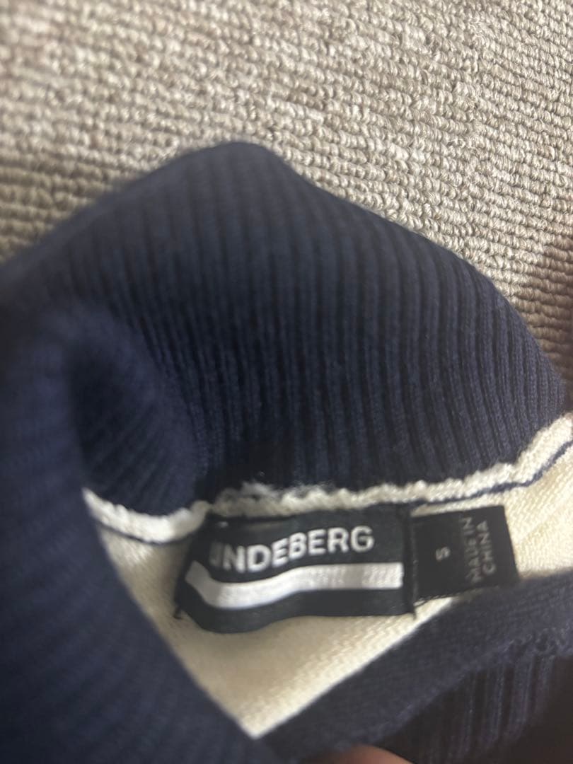 J.LINDEBERG モックネックセーター ネイビー/ホワイト　美品