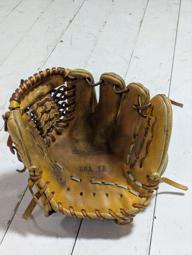 野球　トレーニンググラブ　 BBA