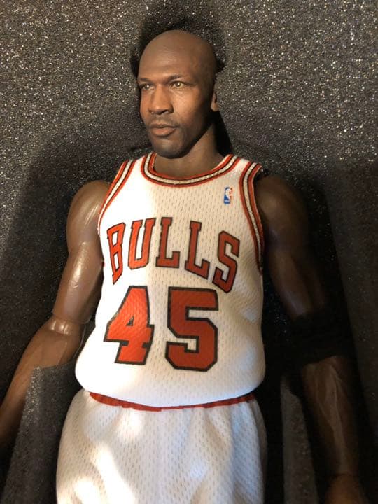 ほぼ未使用 200個限定版 1/6 フィギュア NBAマイケル・ジョーダン