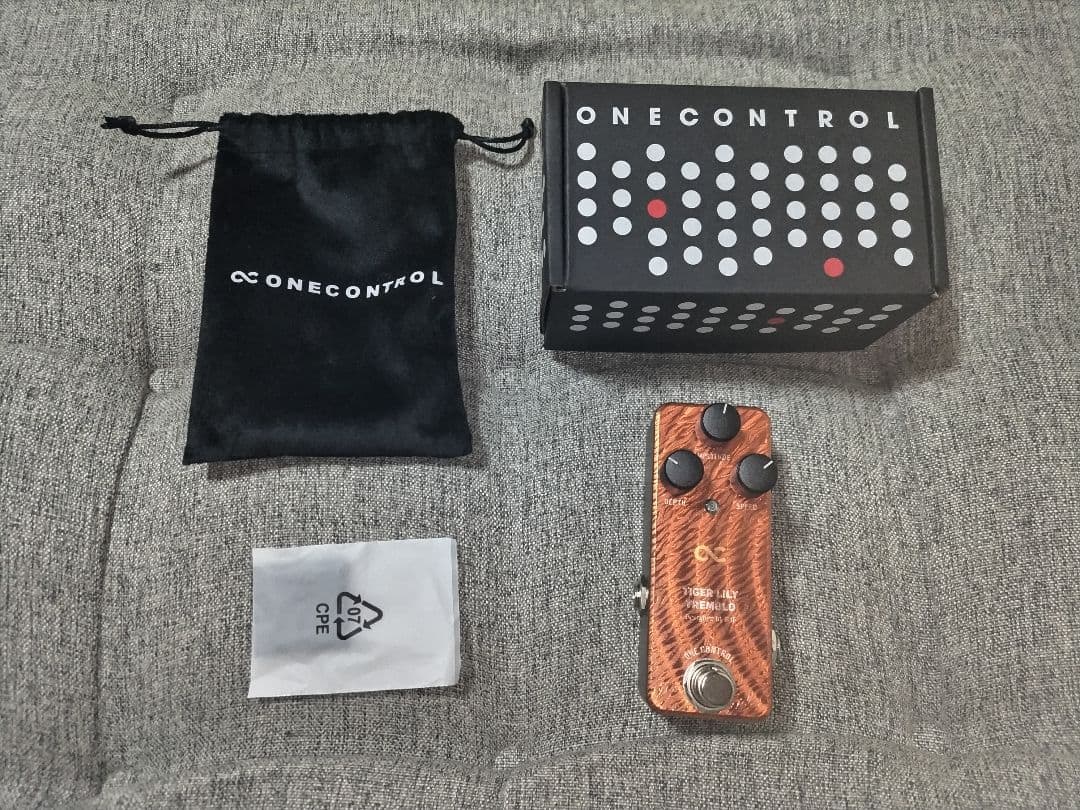 one control tiger lilly tremolo トレモロ