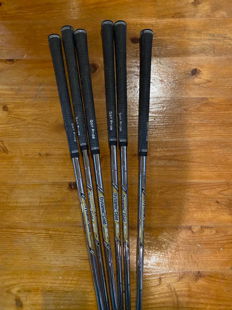 Dynamic Gold ツアーイッシュシャフト 6本セット