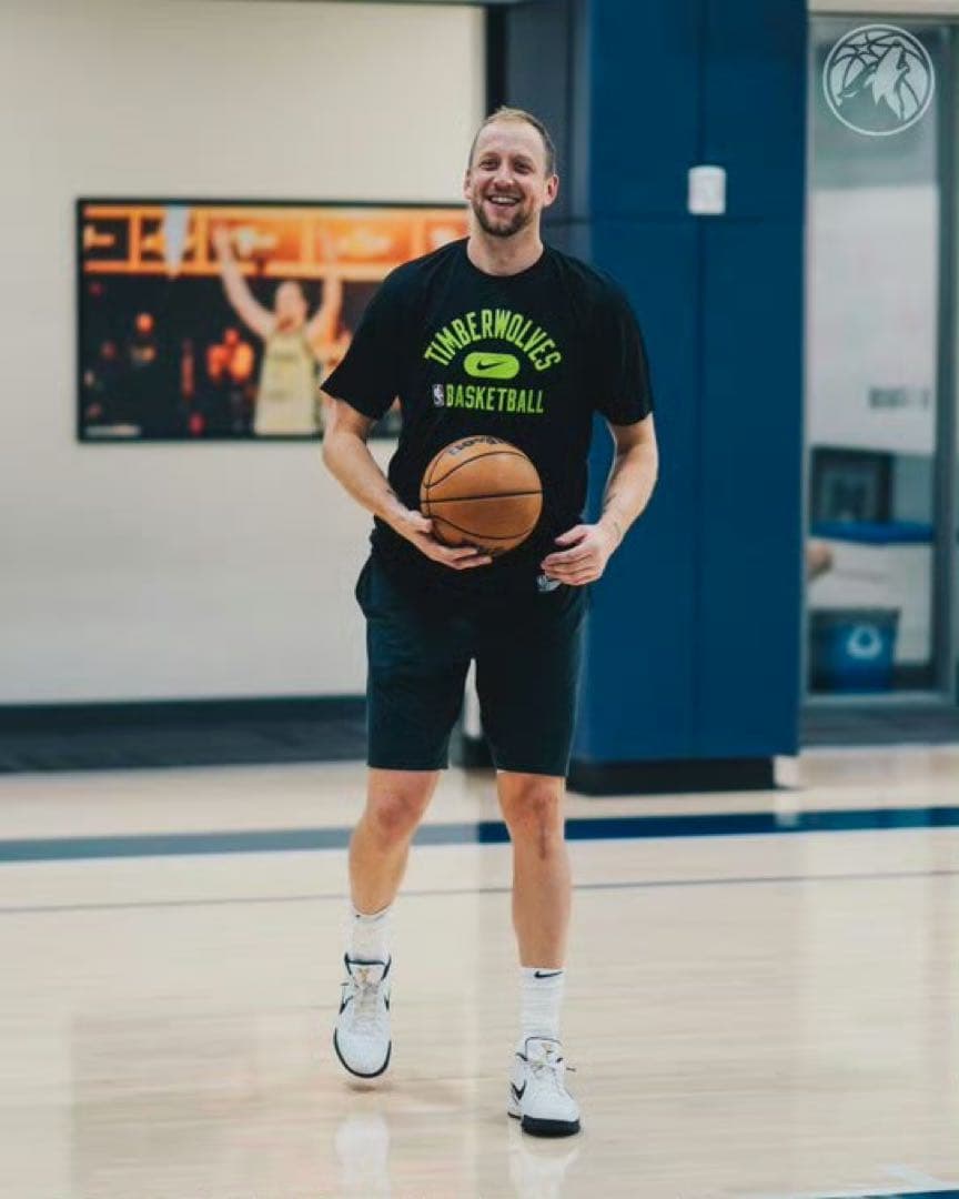 ティンバーウルブズ NBA 選手支給品プラクティスTシャツMサイズ