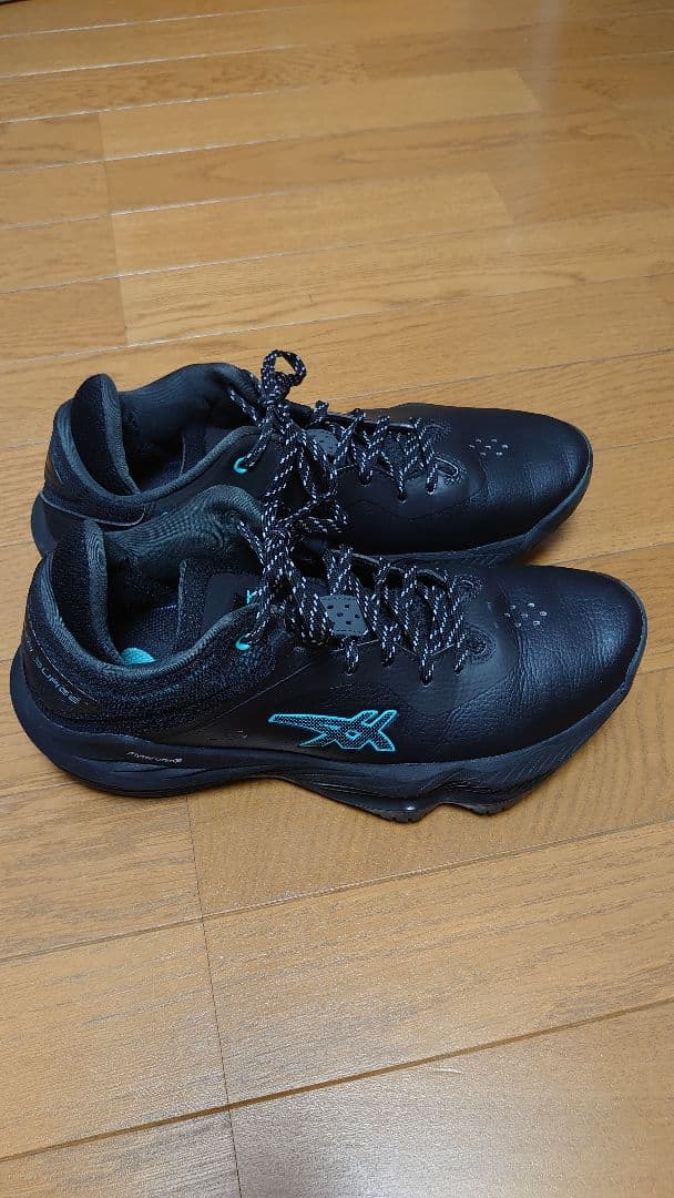 アシックス　バッシュ　ノヴァ サージ LOW 26.5cm