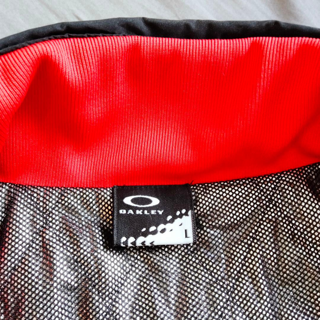 Oakley メンズ ベスト ブラック/レッド