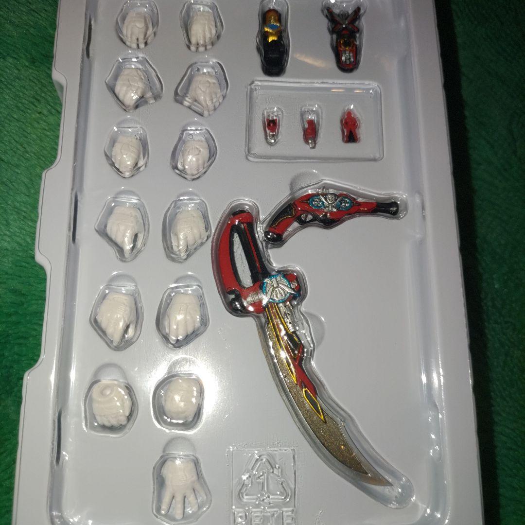 【真骨彫製法】S.H.Figuarts 海賊戦隊 ゴーカイジャー ゴーカイレッド