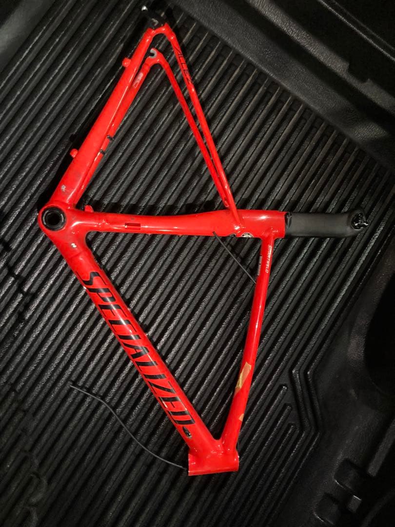 Specialized アレースプリントフレーム メリダSCULTURAフレーム