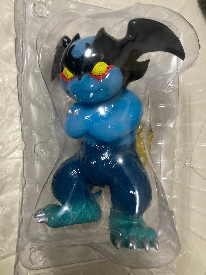 新品未開封 DEVILMAN デビルニャン 石黒亜矢子 GID BLUE