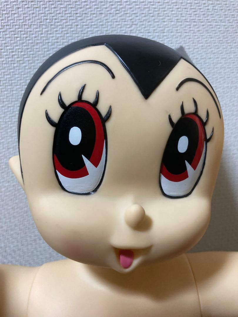 特大鉄腕アトムフィギュア