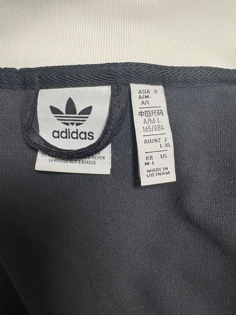 IKO430 OS TRACK TOP トラックジャケット　adidas 黒
