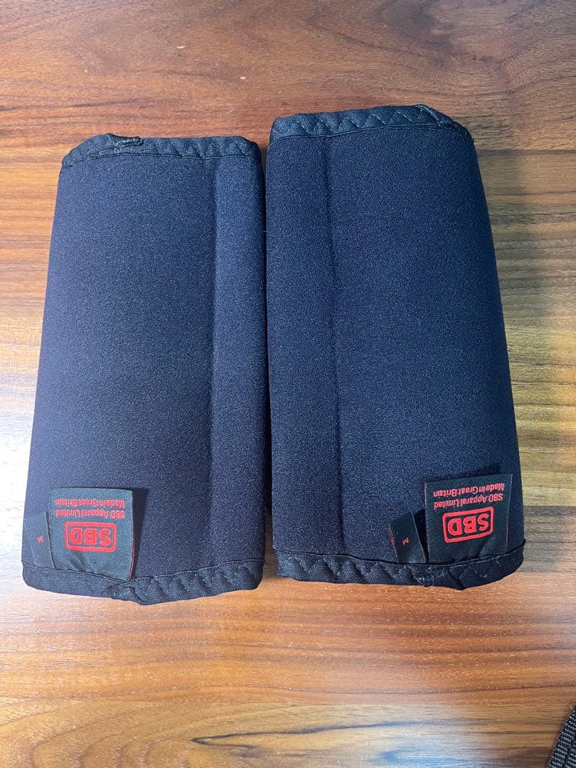【美品】SBD エルボースリーブ Mサイズ（左右ペア・正規品）
