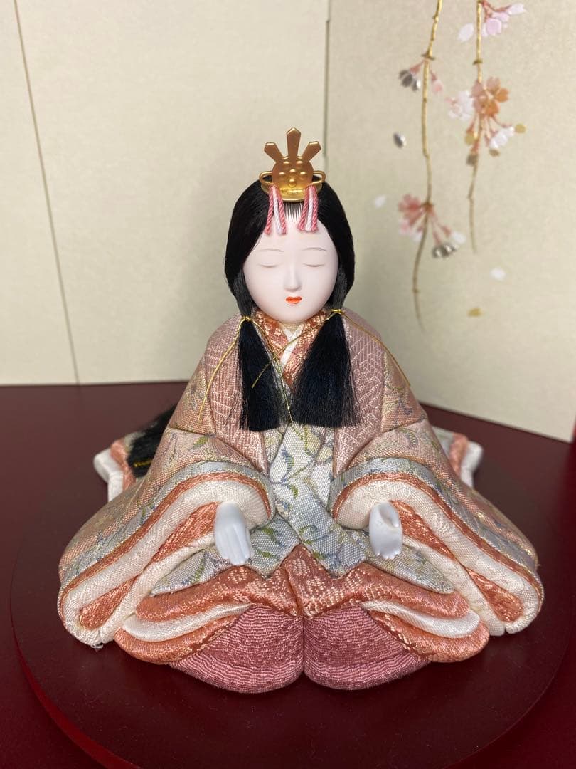 一秀作　江戸木目込人形　雛人形　親王平飾り・間口約４５×奥行約３０×高さ約３２㎝