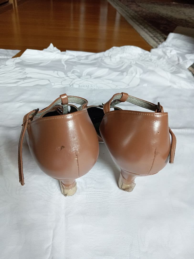 女性用ダンスシューズ