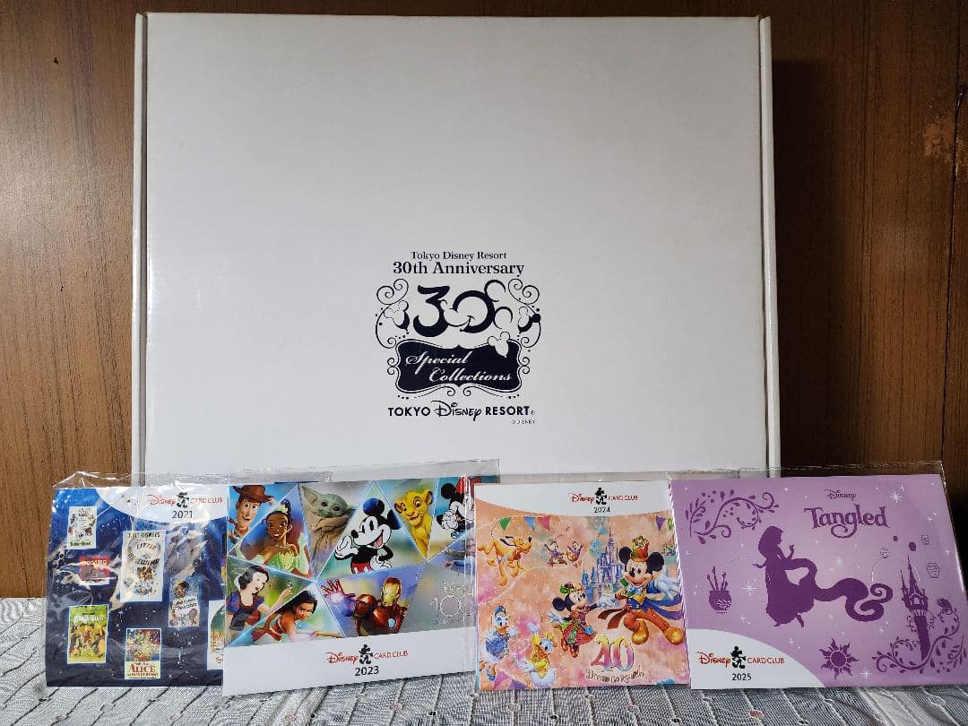 ディズニー30周年 ピンバッジ 額縁 まとめ