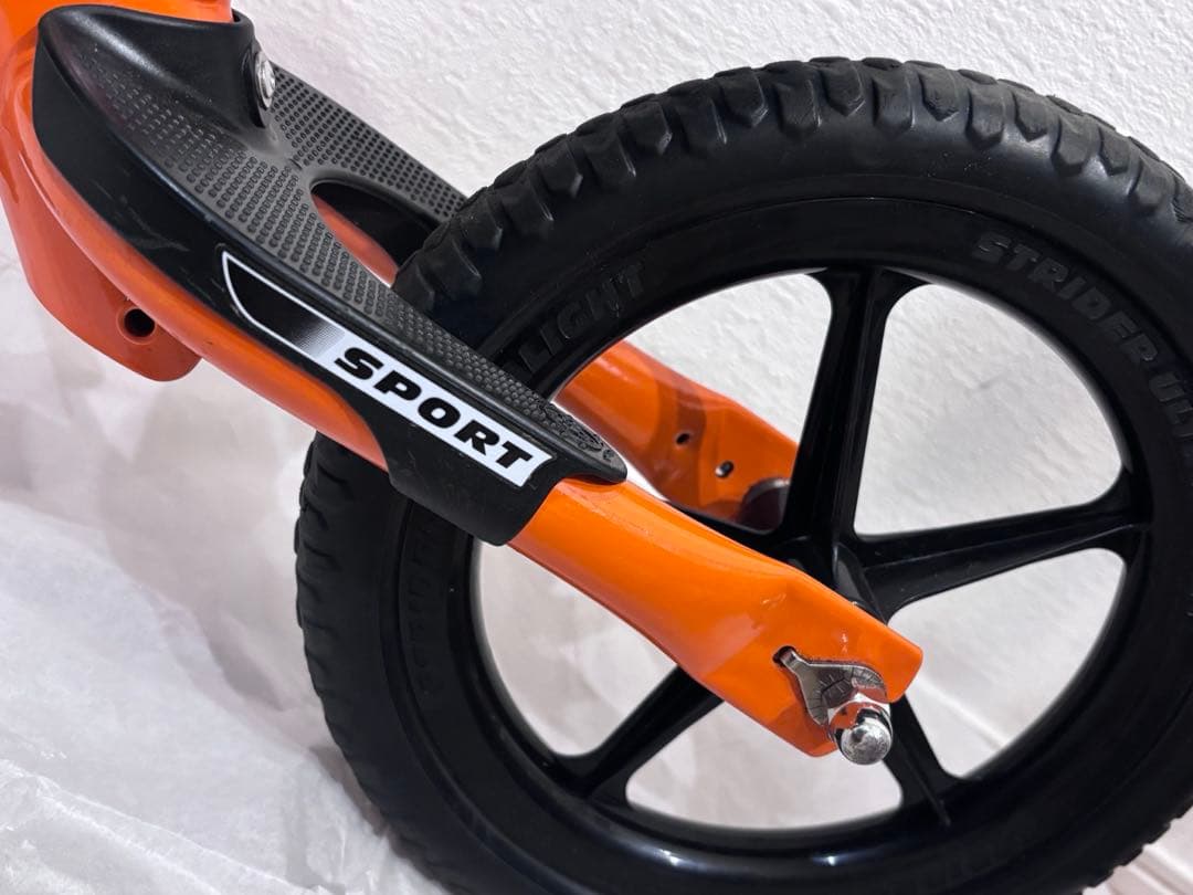 ストライダー　12インチ
