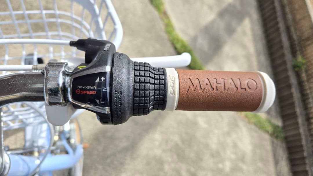 【引き取り限定】mahalo 自転車 22インチ