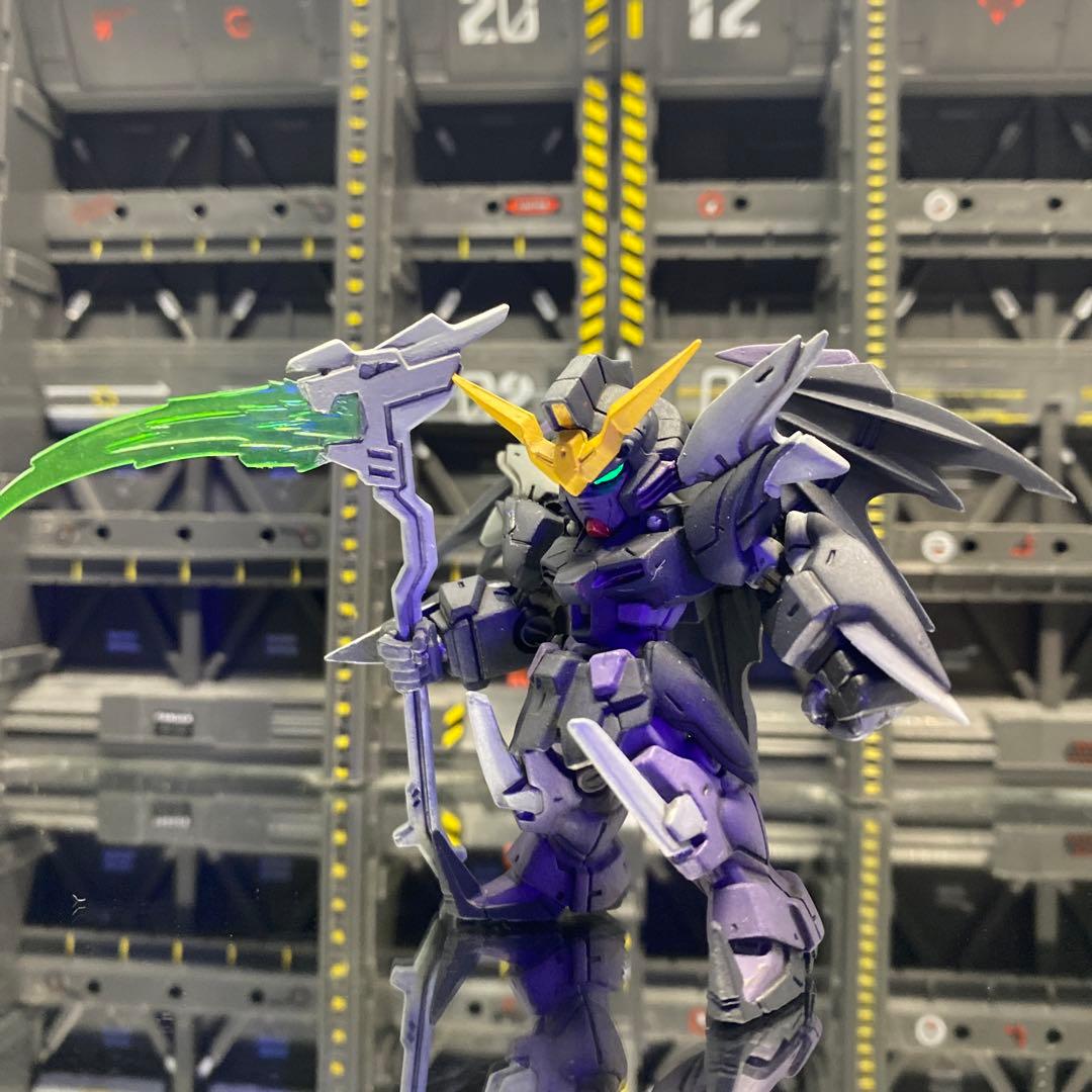 アキヒロ