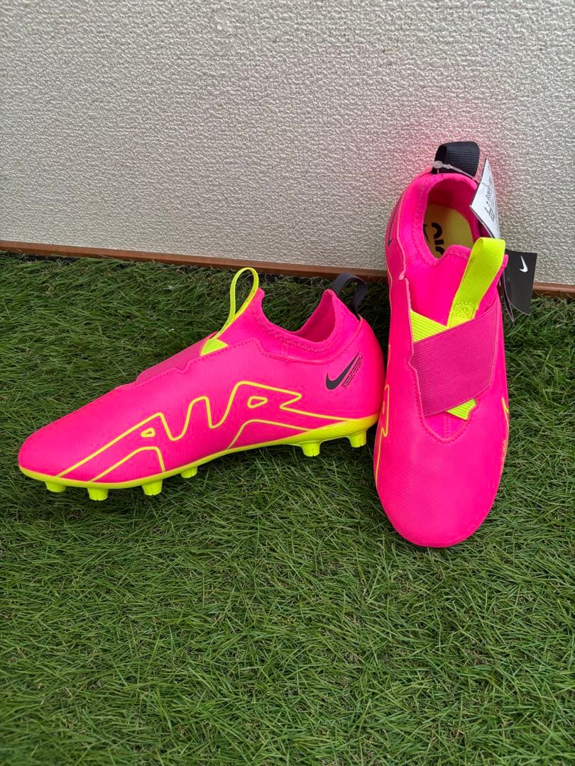 NIKE スパイク　ヴェイパー15 23.5cm