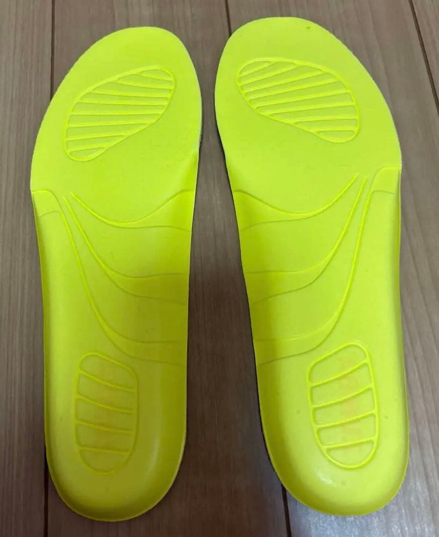ZUMBAシューズ24.5cm 正規品　 パープル