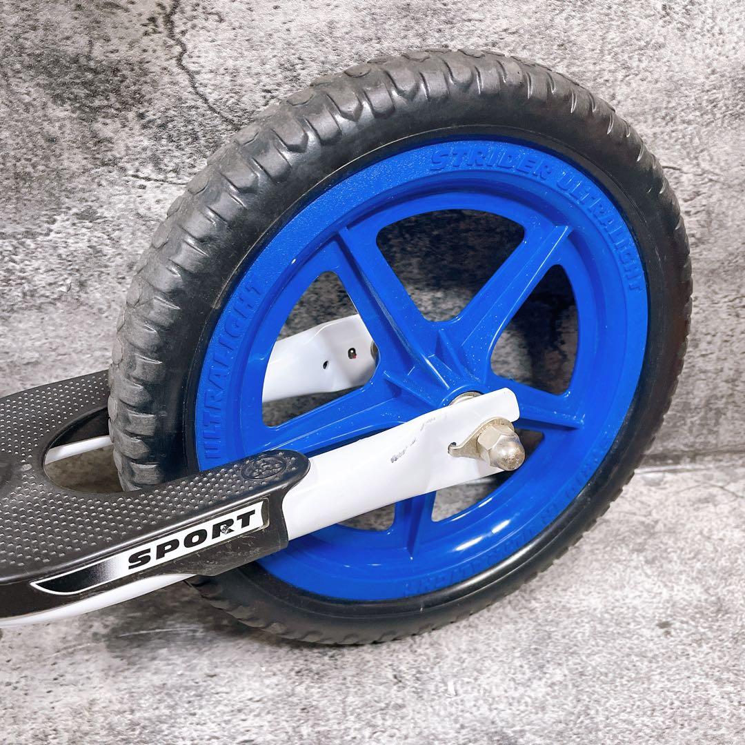 美品　限定　希少　STRIDER バランスバイク 12インチ トリコロール