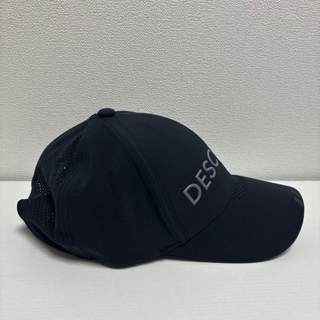【美品】デサントゴルフ ロゴデザインキャップ