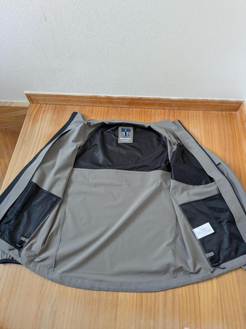 MUNSINGWEAR（マンシングウェア）　ソロテックスユーティリティジャケット
