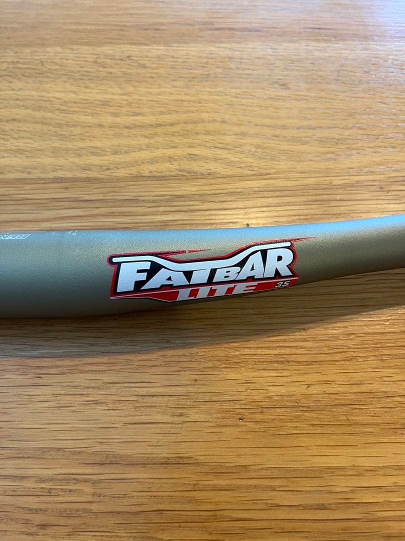 RENTHAL FatBar lite 35 20mmライズ ハンドル　レンサル