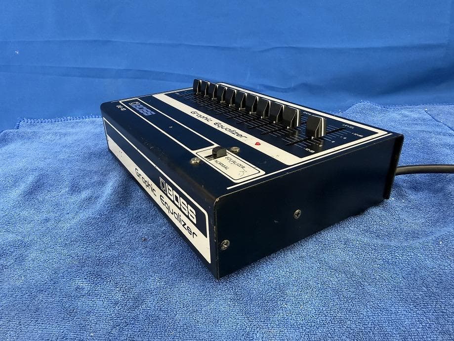 BOSS GE-10 GraphicEqualizerグラフィックイコライザー