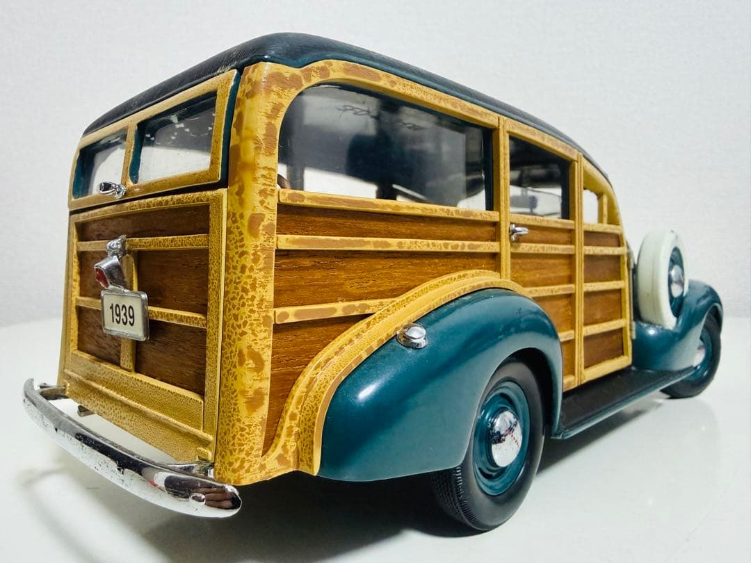 MCC/'39Chevyシボレー WoodyWagonウッディーワゴン 1/18