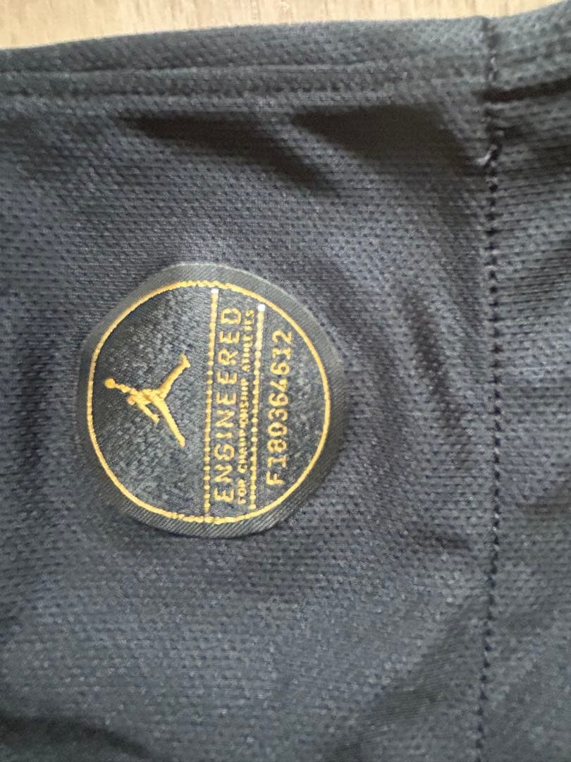 パリ・サンジェルマン Jordan 長袖ジャージ 黒