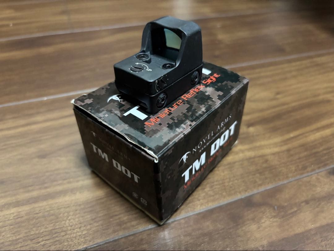 ノーベルアームズ　TM DOT ドットサイト【保護カバー付】