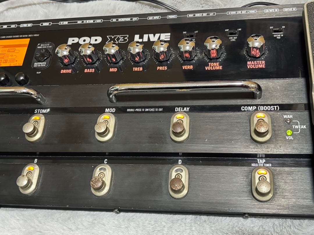 LINE6 POD X3 LIVE ギターエフェクター　ケース付き