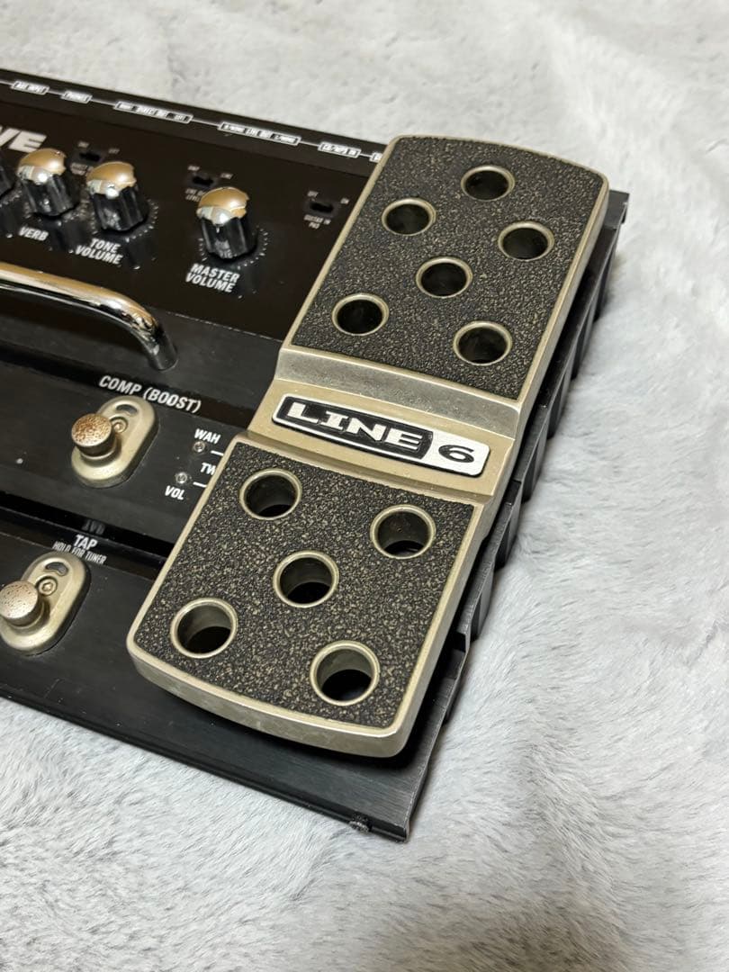 LINE6 POD X3 LIVE ギターエフェクター　ケース付き