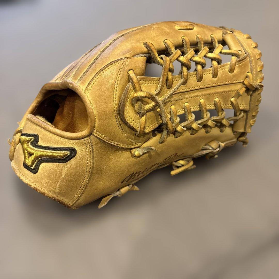 硬式グローブ　mizunopro 外野手用