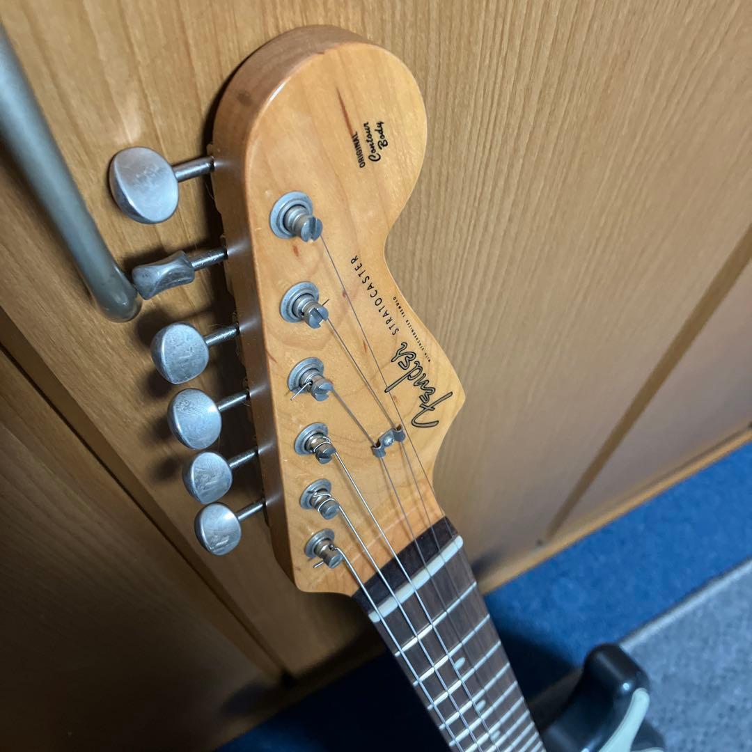 【激レア】USAピックアップ搭載 Hybrid 60s Stratocaster