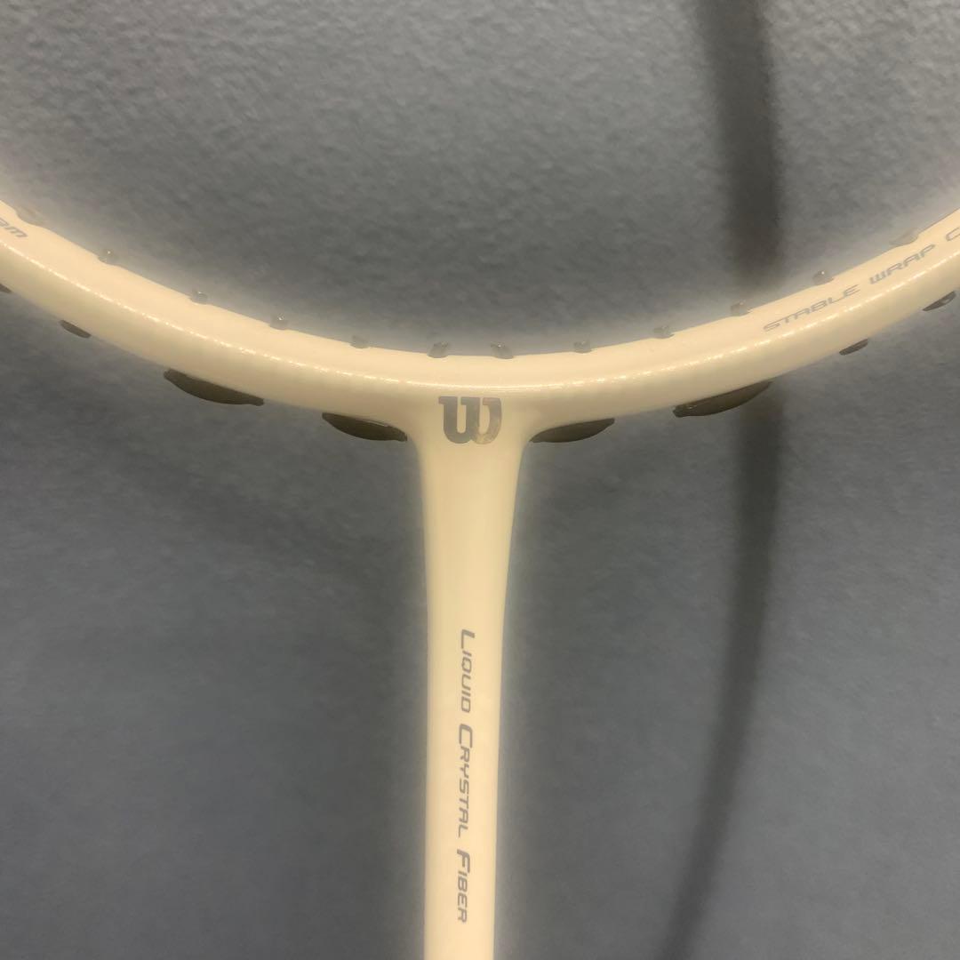 綺麗なラケット！Wilson FIERCE CX9000 バドミントンラケット