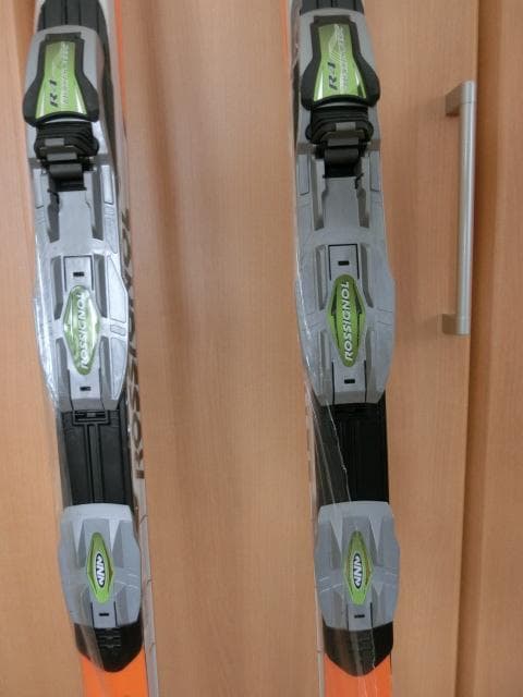 ROSSIGNOL X-IUM クロカンスキー板ビンディング付未使用198㎝