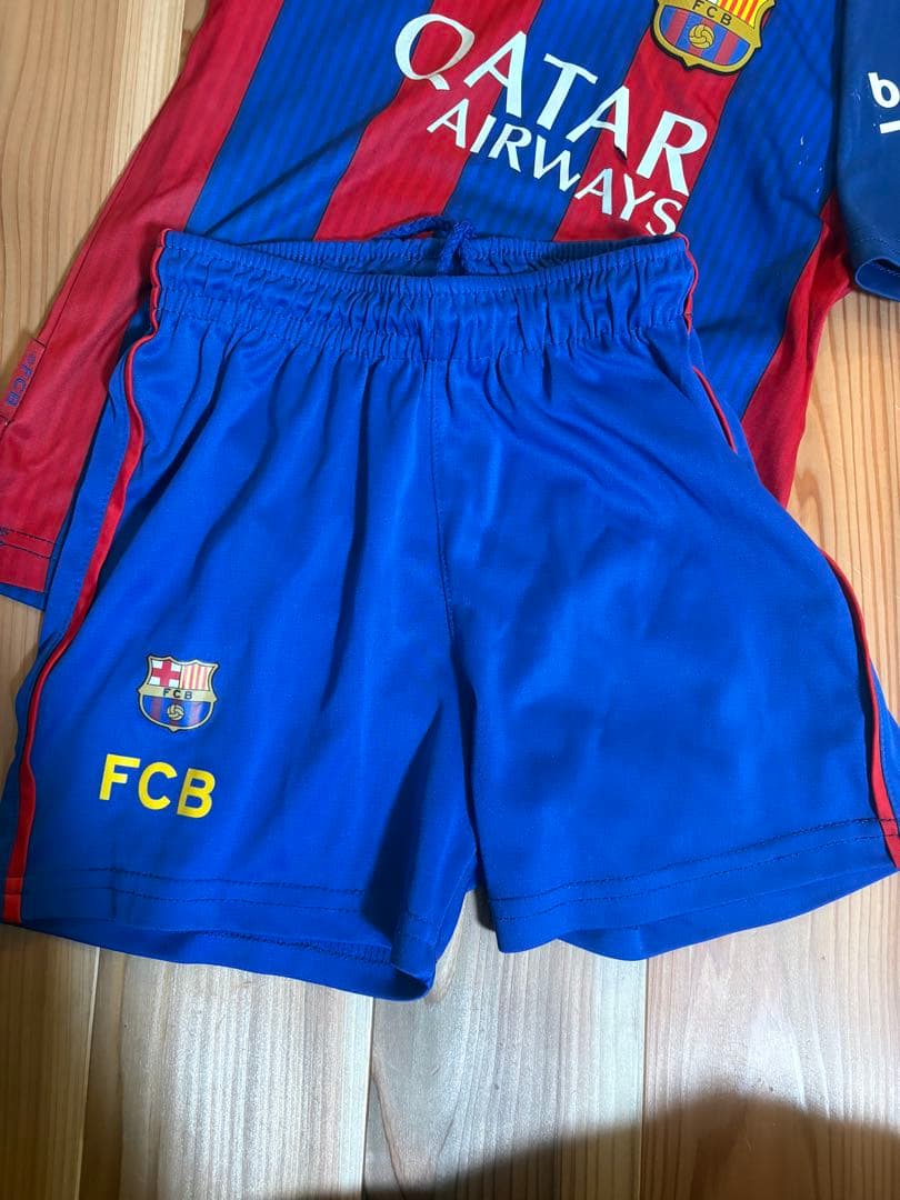 FCバルセロナ キッズ ユニフォーム 上下セット 6歳前後 海外購入正規デザイン