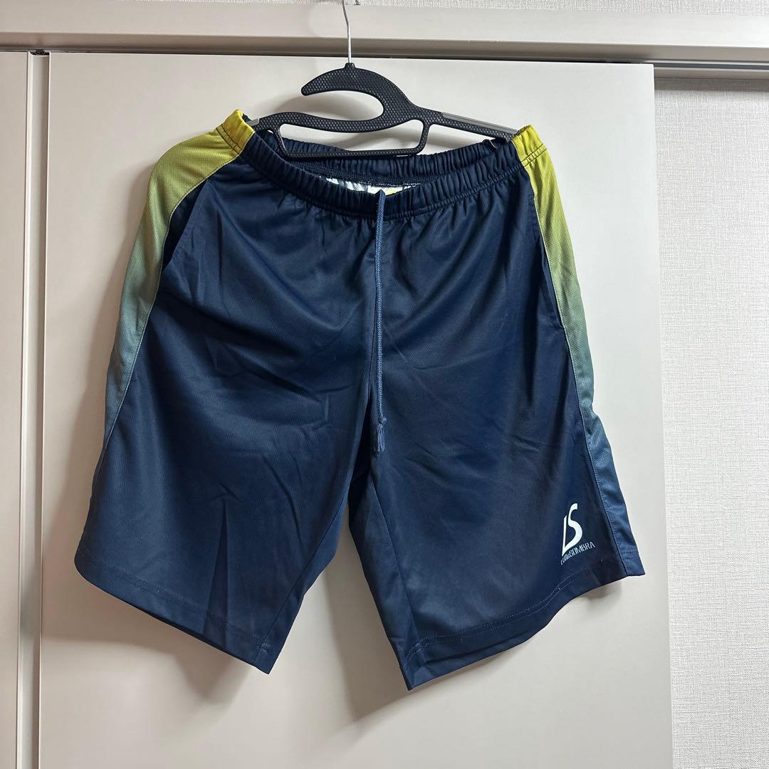 Luz 長袖シャツとショートパンツセット　Ｌサイズ