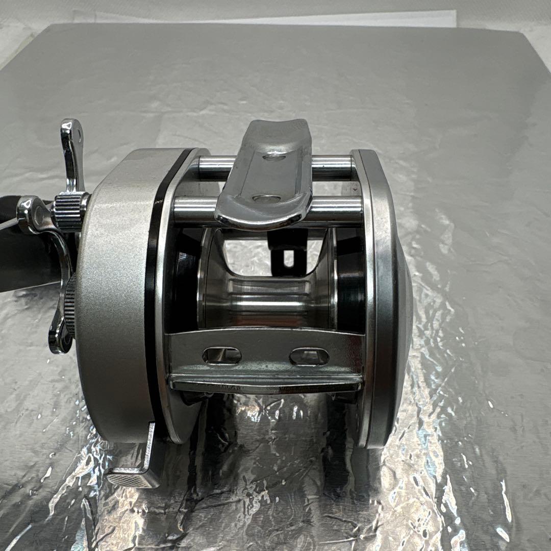 Daiwa PHANTOM ST-10 ベイトリール