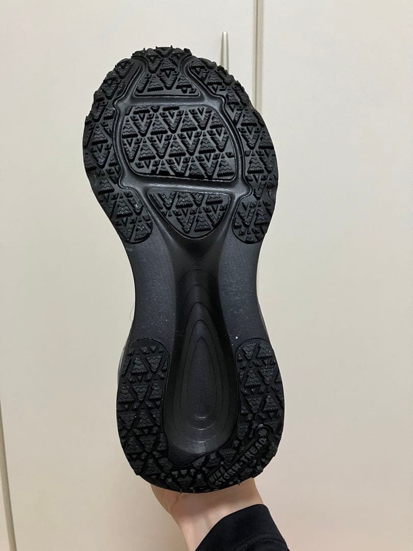 【新品】Nike ボメロ18 GORE-TEX ブラック　26.0 ランニング