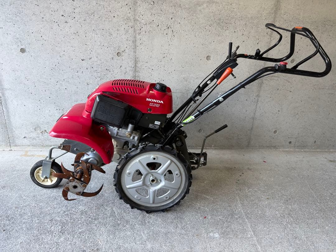 HONDA ホンダ　 FF300 サラダ　動作確認済❗️培土機ヒッチ付き綺麗です!