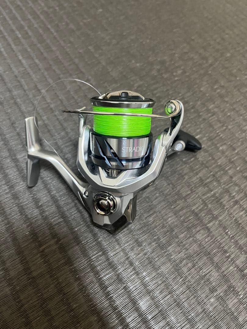 【極美品】シマノ/23ストラディックC3000HG